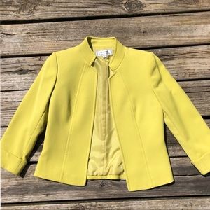 Tahari Crop Blazer 3/4 Sleeve Size 2